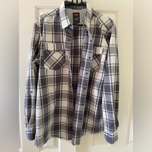 Wrangler Gray Plaid Button-Up Shirt